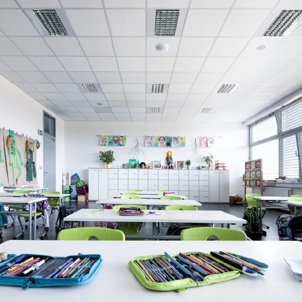 Dalle faux plafond 120 x 60 cm pour isolation acoustique - Advantage A - Bords droits - ép. 20,00 MM