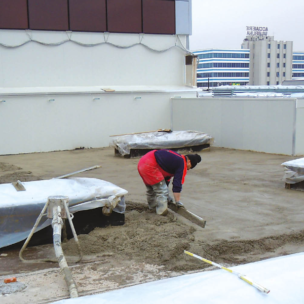 Béton léger Latermix Cem Mini pour chape et ravoirage - prêt à gâcher - sac de 50 LTR