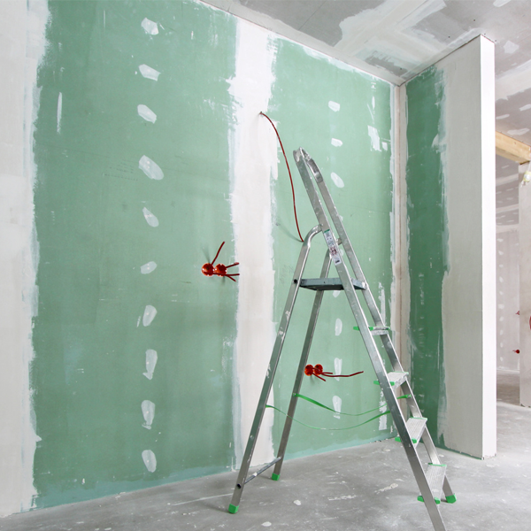 Plaque de plâtre hydrofuge - Placomarine BA13 - 2,60 M x 1,20 M - ép. 12,5 MM