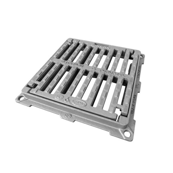 Grille plate carrée PMR verrouillée C250 ELITA PL40 NF