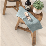 Parquet stratifié Aqua+ Large 8/33 - 4 chanfreins avec système Aqua CLIC it! 24h - 246 x 8 x 1292 mm - Chêne Casella Blanc