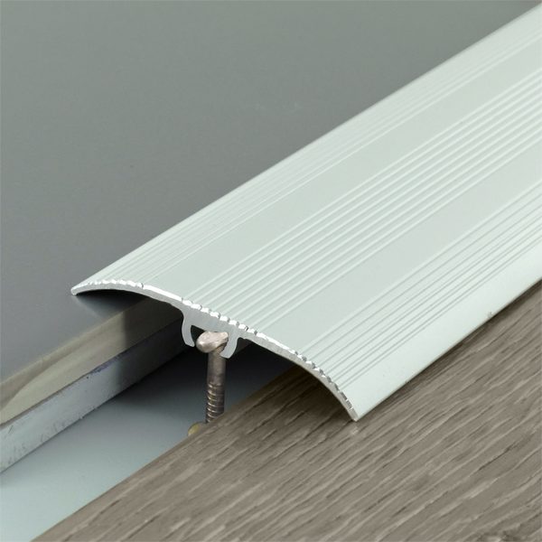 Seuil de porte multi-niveaux à fixation invisible - Harmony Dinac -  strié - 41 MM - 93,0 CM