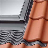 Raccord de rénovation sur tuile Velux EW6000 avec isolant pour fenêtre de toit CK02 de 55,0 CM x 78,0 CM