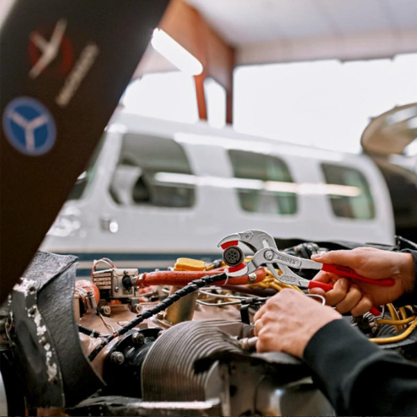 Pince pour siphon, connecteur et tube plastique Knipex - Poignées gainées - Longueur 250 mm