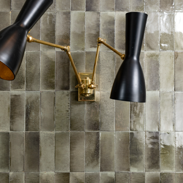 Faïence salle de bain effet zellige - Gleeze Glossy - 20,0 CM x 7,5 CM - ép. 10,00 MM - Grigio