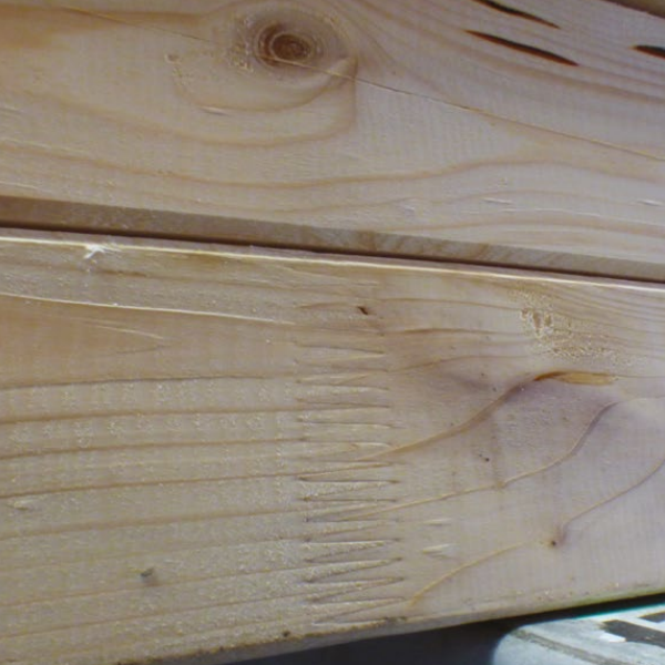 Bois d'ossature abouté en sapin-épicea massif - traité classe 2 - 145 MM x 45 MM - longueur 13,00 M