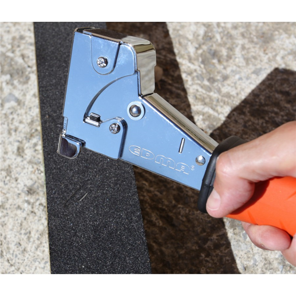 Marteau agrafeur Puncher Edma capacité de 175 agrafes longueur 282 mm