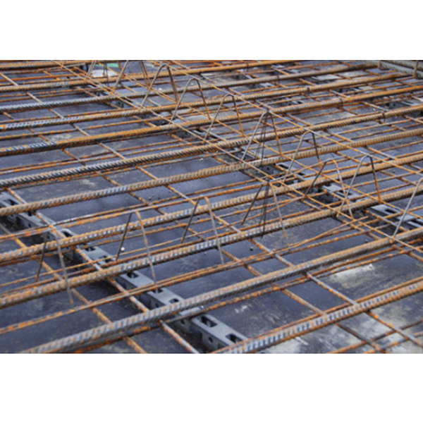 Cale d'armature perforée en PVC pour coffrage - Nevoga - enrobage 30,0 MM - long. 2,00 M