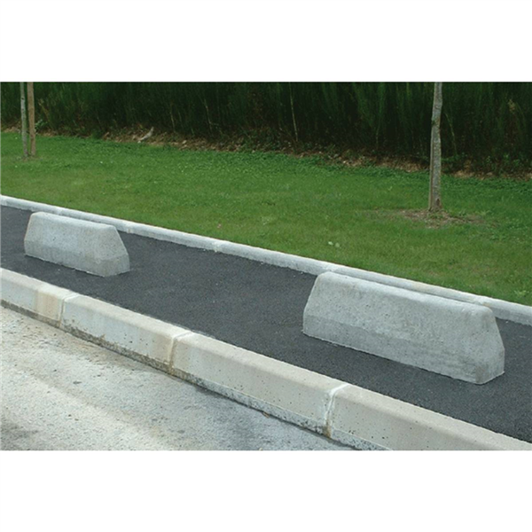 BORNE DEFENSE BETON GRIS