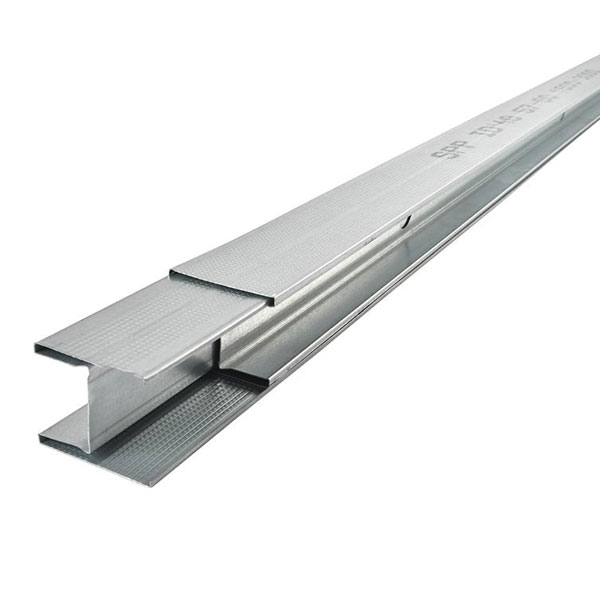 Montant M100 ID4 éclissé - ailes 57/60 mm - Longueur ajustable de 2200 à 4000 mm