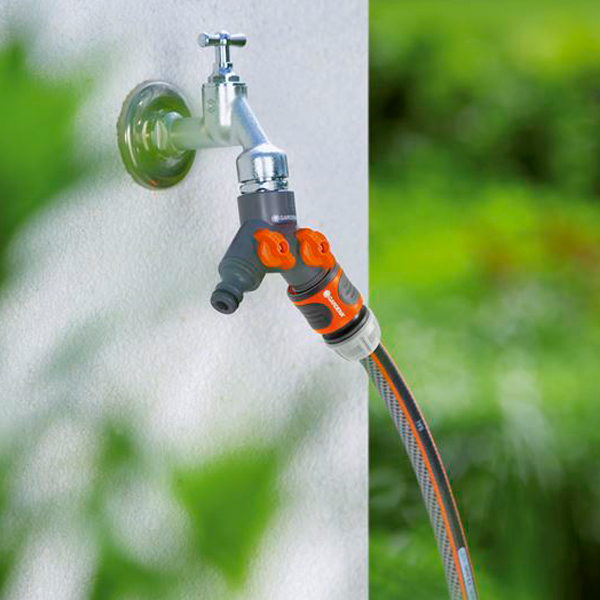 Raccord automatique sélecteur 2 voies avec vanne arrêt - Pour robinet 20/27 ou 26/34 - Gardena