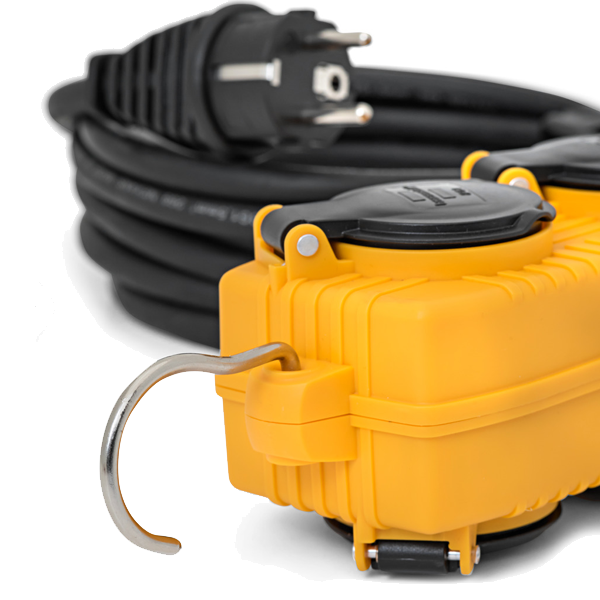 Rallonge électrique Brennestuhl câble de 5,0 M H07RN-F 3G1,5 avec Powerblock 4 prises à clapet IP44