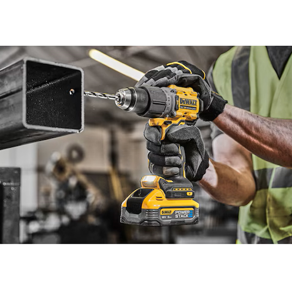 Ensemble 2 machines Dewalt 18V 5Ah perceuse-visseuse DCD805 visseuse à chocs DCF850 - en coffret avec 2 batteries et chargeur