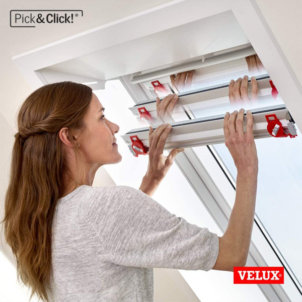 Store occultant à énergie solaire Velux Integra DSL-S - 78,0 CM x 98,0 CM - Beige