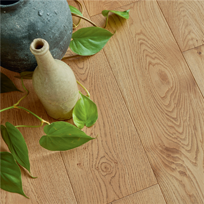 Parquet contrecollé en bois à clipser Diva Zenitude Chêne Noisette - largeur 139 mm - ép. 12,00 mm - long. variable