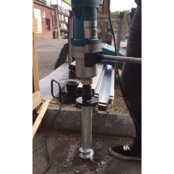 Boulonneuse à choc 1600W Weasylectric Pro pour la mise en place des vis de fondation - Système Weasyfix