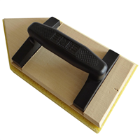 Taloche pointue en mousse Mondelin 314187 avec poignée ovale et support en bois - 14 x 27 cm