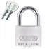 Cadenas en aluminium Abus 64TI/60 Titalium avec anse en acier Nano Protect - 60 x 90,5 mm