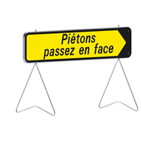 KD 1300X300 T1 PIETONS PASSEZ EN FACE FLECHE AMOVIBLE
