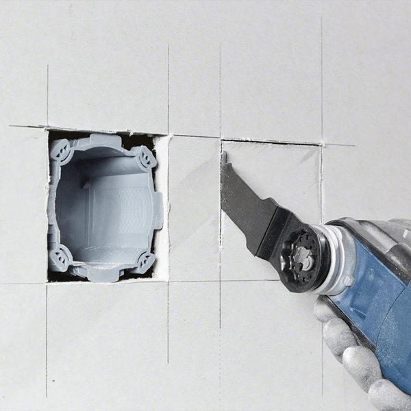 Lame Starlock AIZ 32 APB Bosch pour bois et métal longueur 50 mm largeur 32 mm