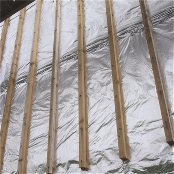 Tasseau Sapin du Nord raboté 4 faces - Classe 3 marron - 45 MM x 22,00 MM - Long. 4,00 M