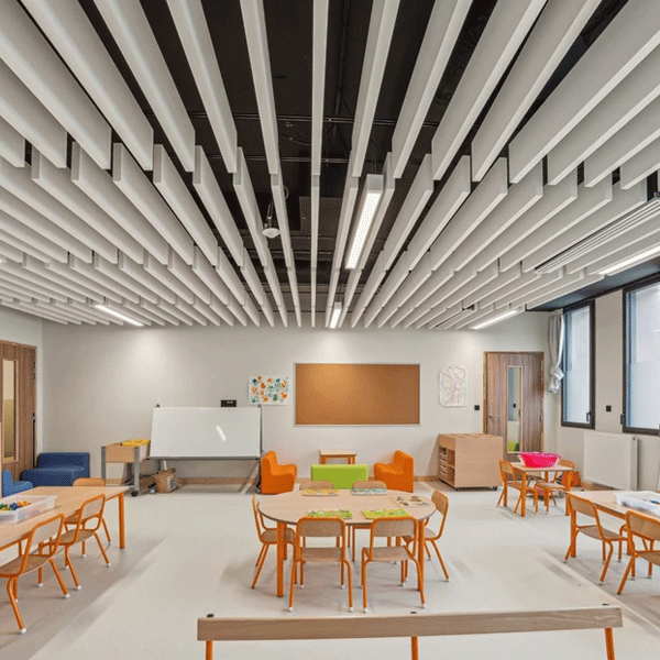 Dalle plafond acoustique verticale à suspendre - Ecophon Solo Baffle blanche avec crochet - 1800 x 600 mm - ép. 40 mm - Lot de 4