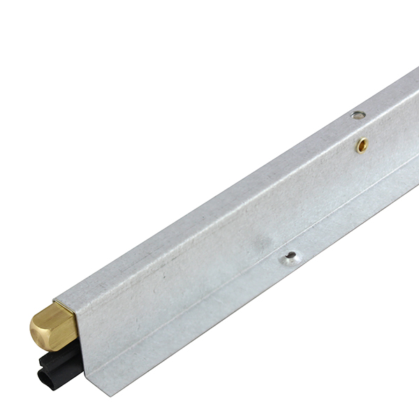 Plinthe encastrée klomatic longueur 0.83 m