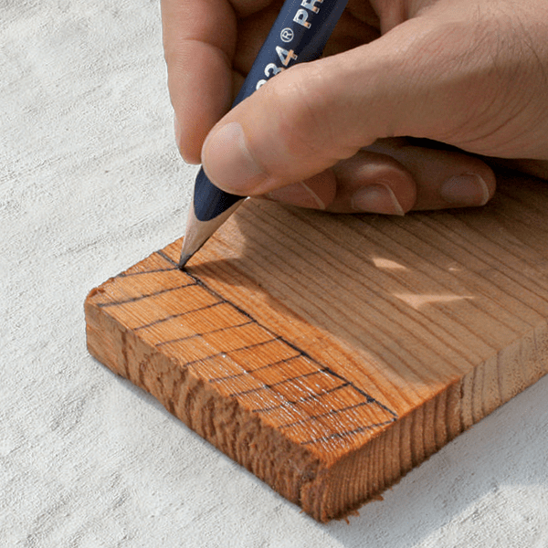 Crayon de charpentier Profi 334 S mine Aniline totalement copiant pour bois humide