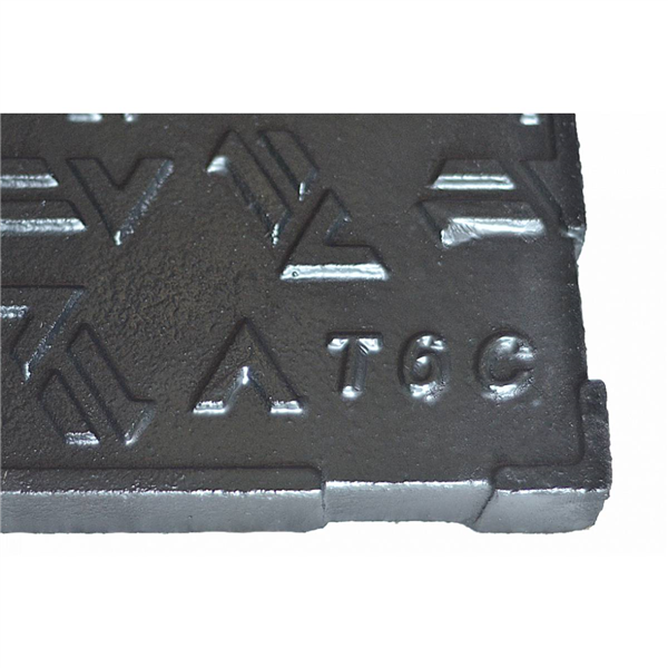 Regard de trottoir cadre carré B125 600x600