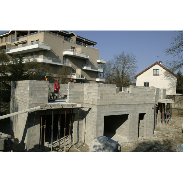 Bloc béton d'angle à emboîtement Elibloc B40 - 200 MM x 200 MM - Longueur 500 MM
