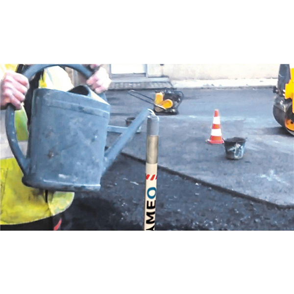 DAME "DAMEO" AVEC MANCHE A EAU