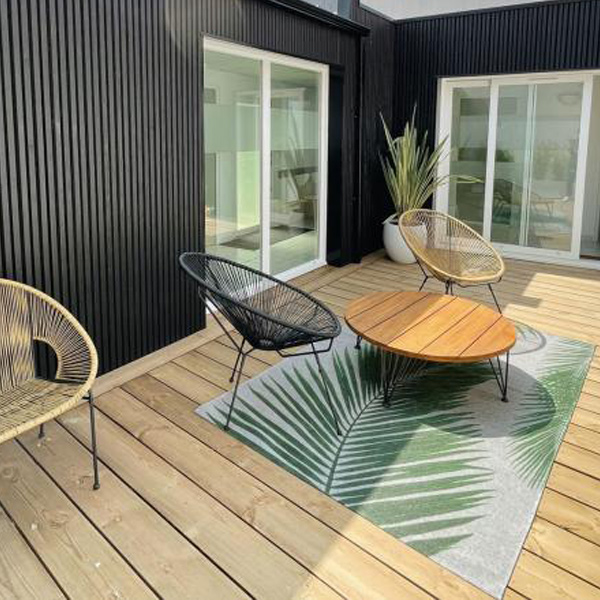 Bardage bois peint en Sapin du Nord de classe 3.1 - Protect Silverwood - Profil Line - 20,00 MM x 125,00 MM - Long. 4,15 M - Coloris Ombre