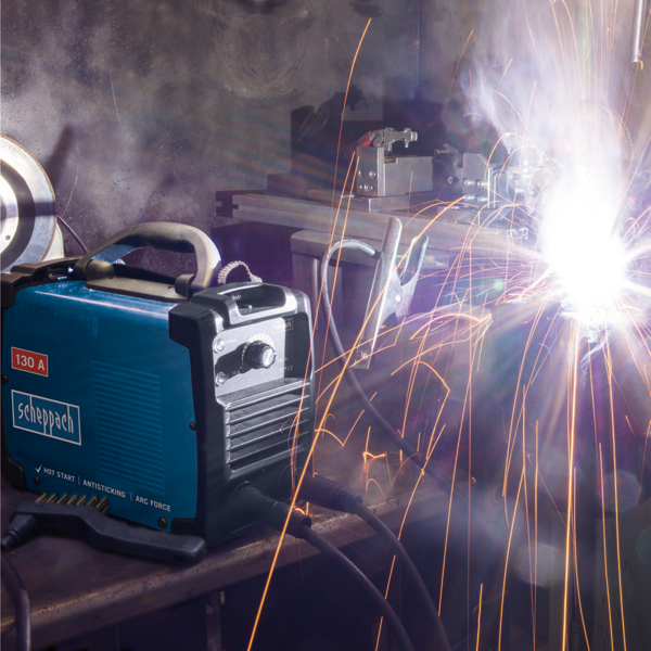 Poste à souder Scheppach Inverter 160A WSE1100 avec accessoires