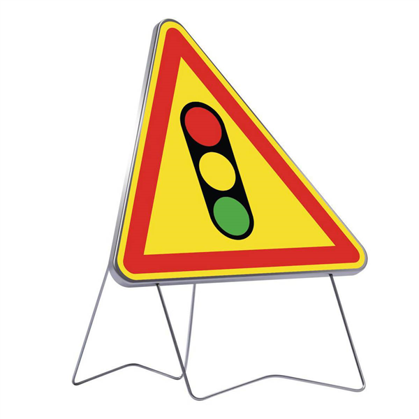 Panneau d'avertissement et signalisation triangulaire - Feux tricolores - AK17 Taliaplast classe T1