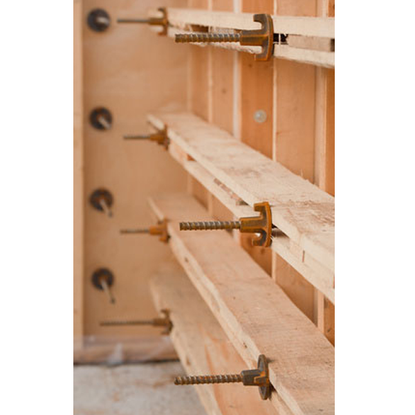 Écrou de coffrage en acier forgé - 3 ailettes base 65 mm - pour tige ø 17 mm