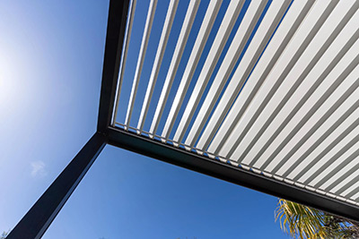 Pergola bioclimatique Alusun