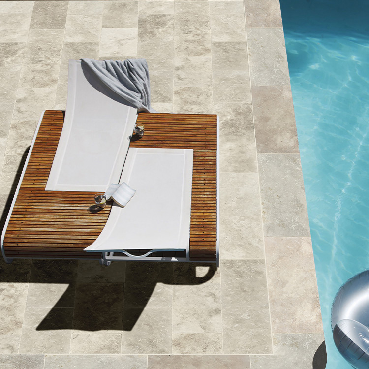 Terrasse pierre naturelle