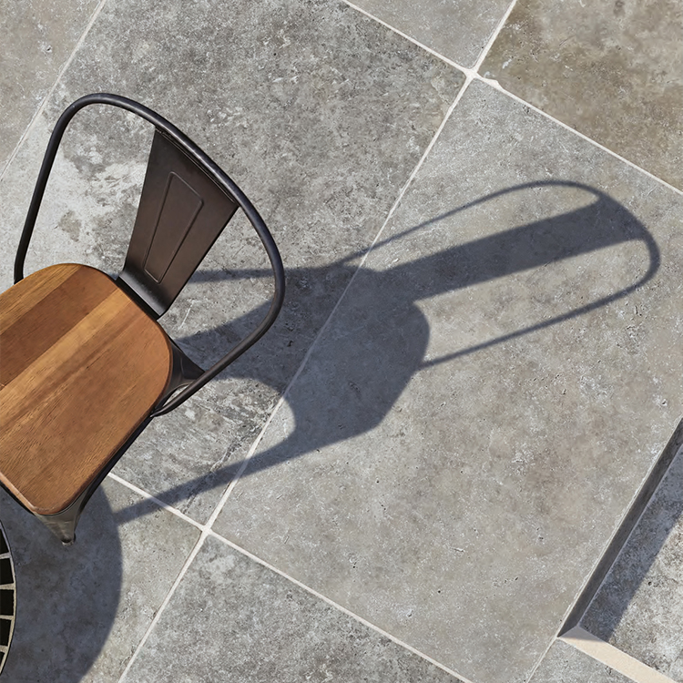 Terrasse pierre naturelle