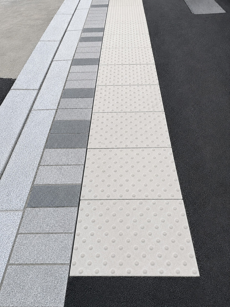 Dalles podotactiles TACTILGRIP CRP