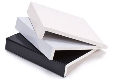 Équerre PVC cellulaire