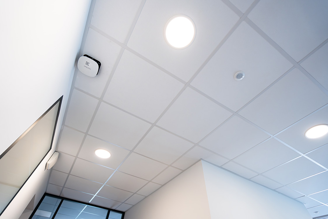 Dalles de plafond acoustiques