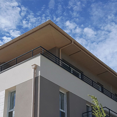 Lambris PVC de sous-toiture MEP