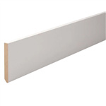 Plinthe à angles vifs en MDF hydrofugé et prépeint en blanc - section de 15 mm x 80 mm - longueur 2440 mm