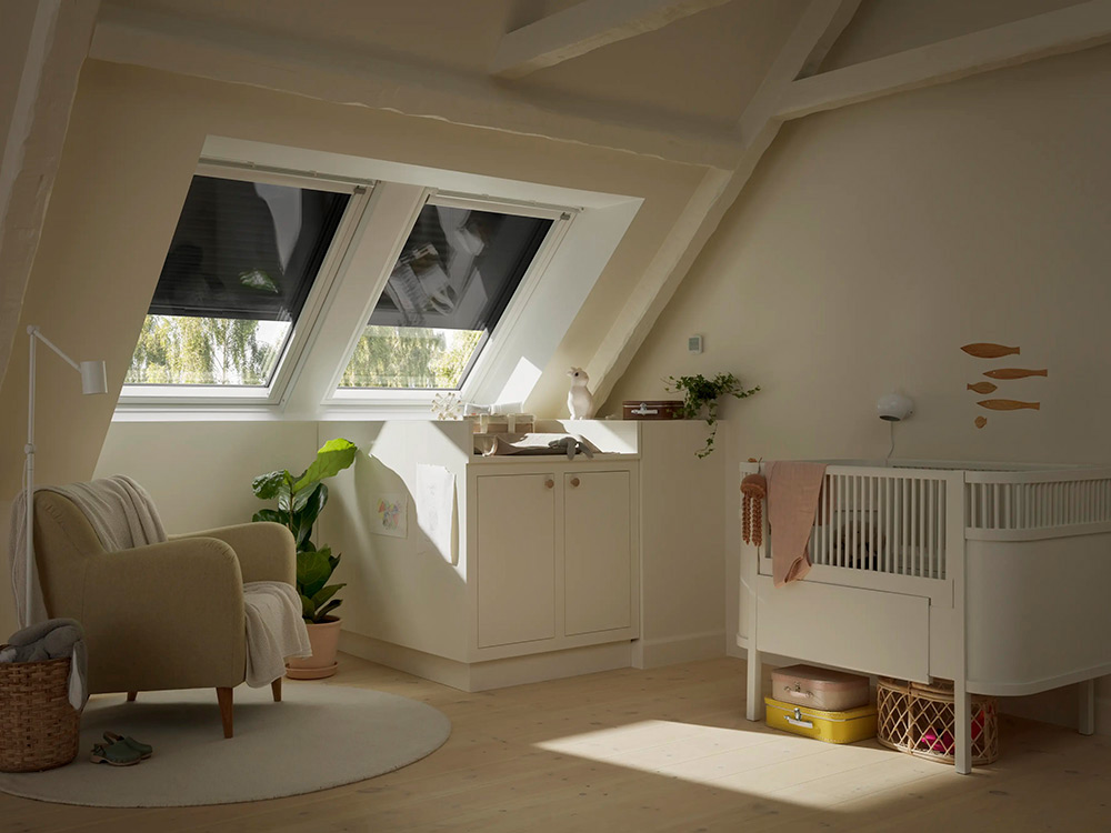 Velux volets roulants rigides