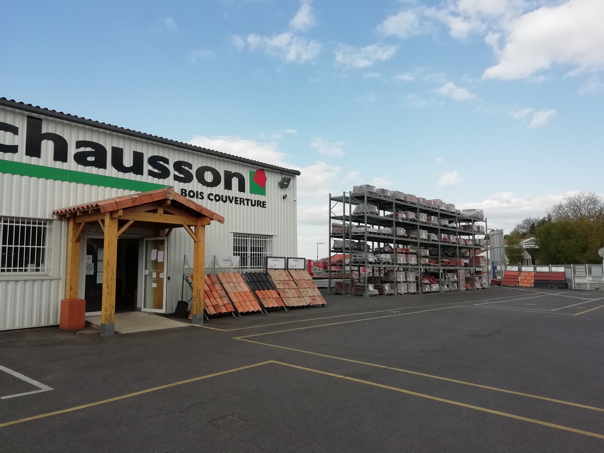 Agences Chausson Materiaux Poitiers Bois A Vouneuil Sous Biard